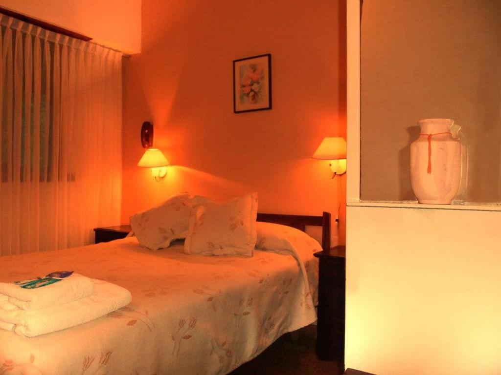 Dino'S Hotel บียาเจเซลล์ ห้อง รูปภาพ