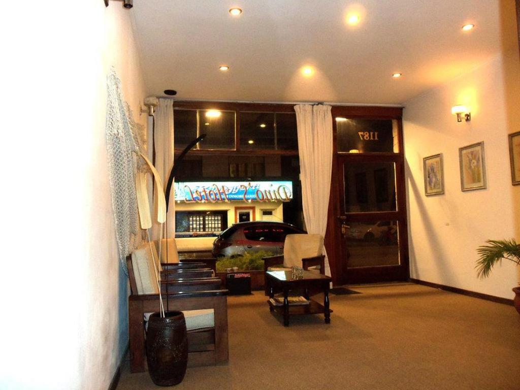 Dino'S Hotel บียาเจเซลล์ ภายนอก รูปภาพ